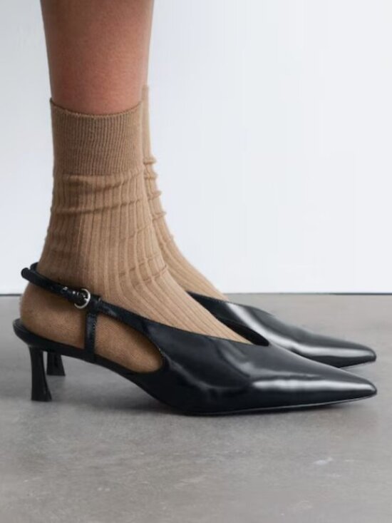 & Other Stories Shoes - & Other Stories Slingback Pumps in Black leather pointed toe kitten heel